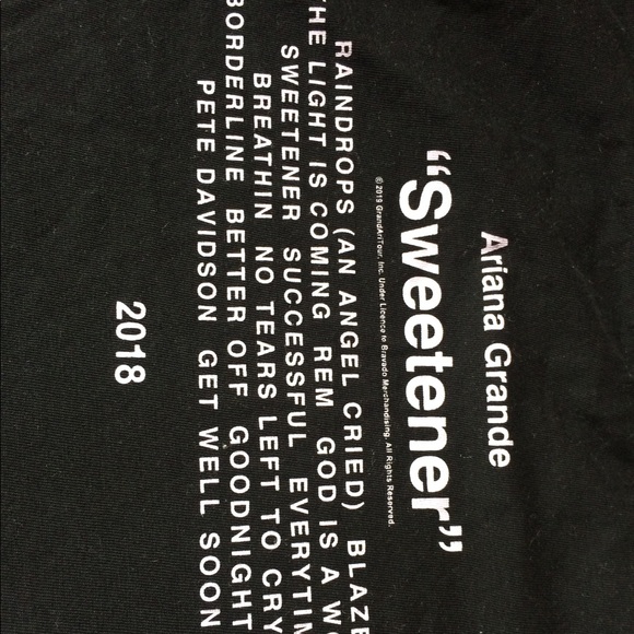 ariana grande “and what about it” tee from h&m - Picture 4 of 6